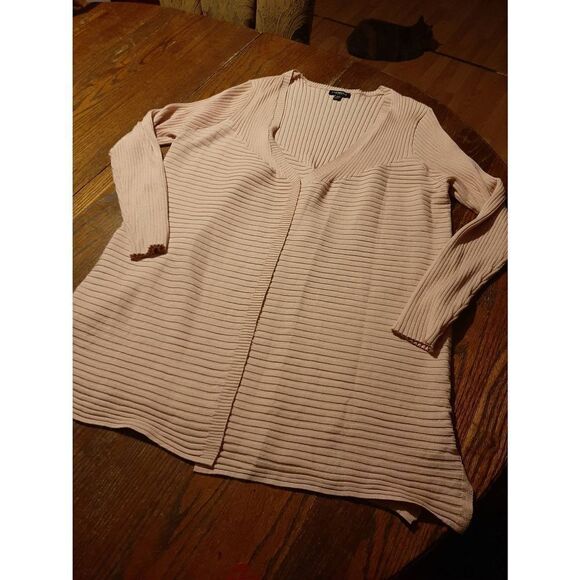 Size 14/16 Lane Bryant Light Pink Long Sleeve Sweater Ribbed Cardigan Sweater - Picture 1 of 3